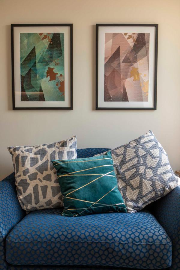 Beautiful, Modern Apartment In Hope Place Bath, 1 Bedroom Luxury City Centre Apartment With Beautiful City Views, A Stones Throw From The Royal Crescent In Бат Екстериор снимка