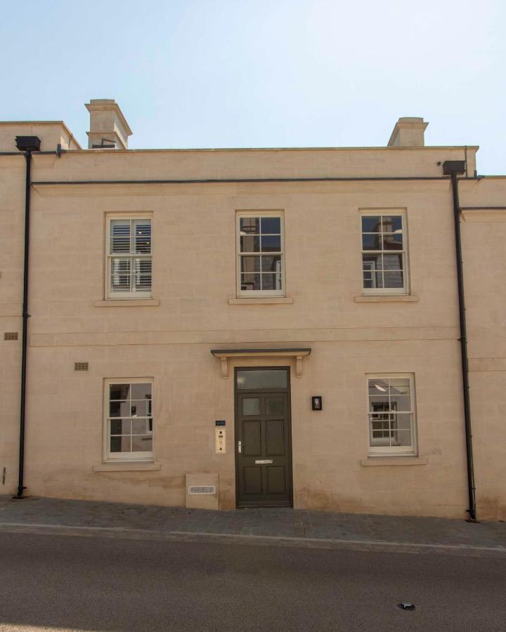 Beautiful, Modern Apartment In Hope Place Bath, 1 Bedroom Luxury City Centre Apartment With Beautiful City Views, A Stones Throw From The Royal Crescent In Бат Екстериор снимка